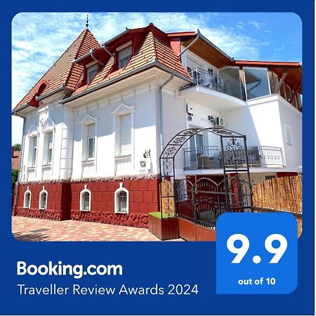 Villa Lillybeth - Lake Balaton ケストヘイ エクステリア 写真