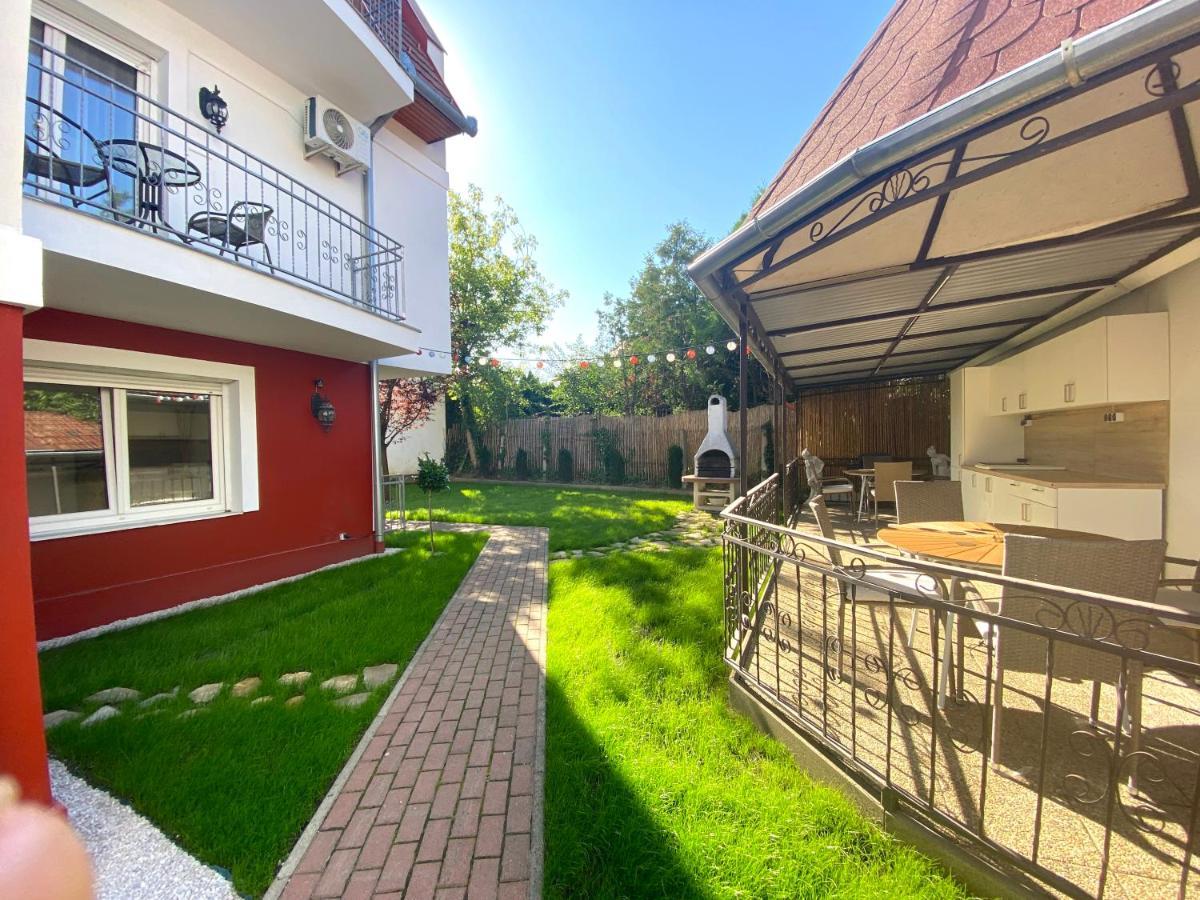 Villa Lillybeth - Lake Balaton ケストヘイ エクステリア 写真