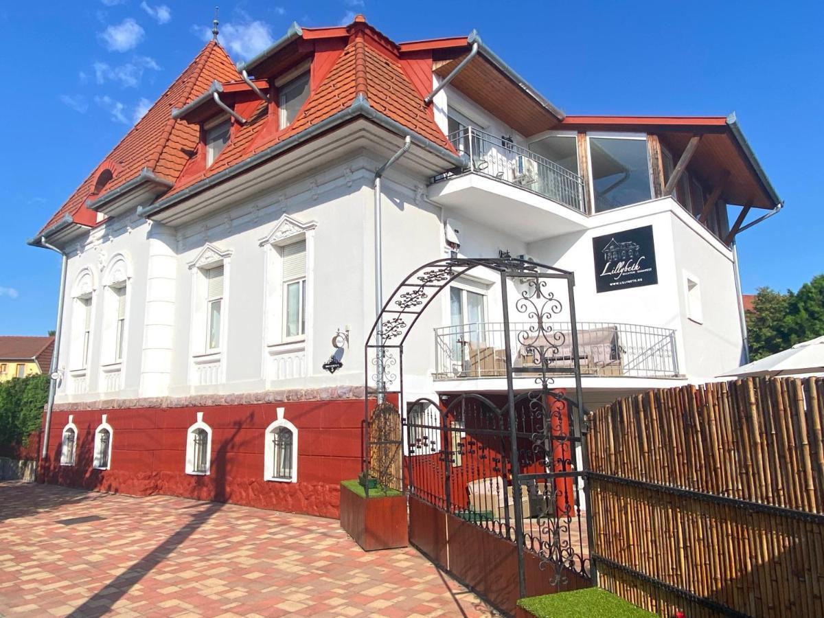 Villa Lillybeth - Lake Balaton ケストヘイ エクステリア 写真