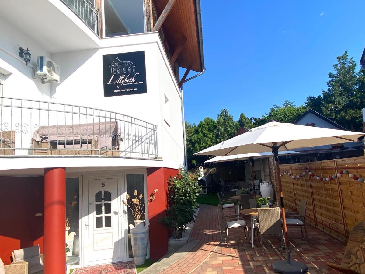 Villa Lillybeth - Lake Balaton ケストヘイ エクステリア 写真