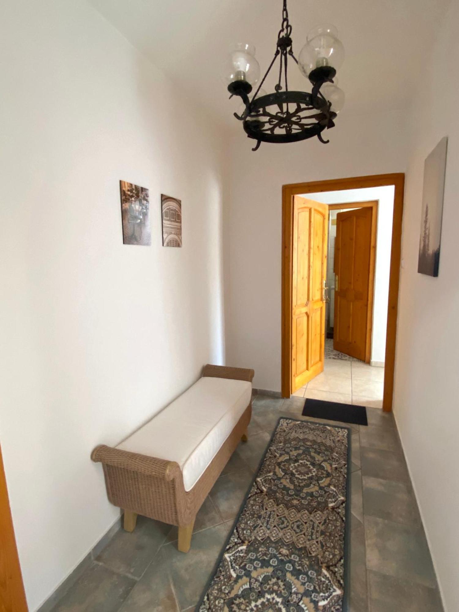 Villa Lillybeth - Lake Balaton ケストヘイ エクステリア 写真